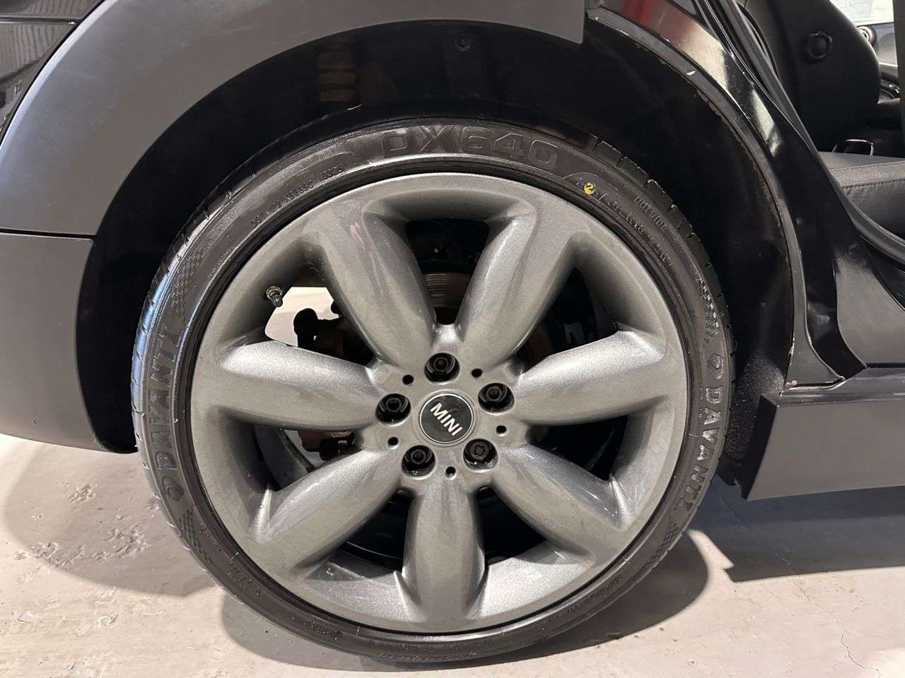 2017 MINI CLUBMAN 2017 MINI CLUBMAN