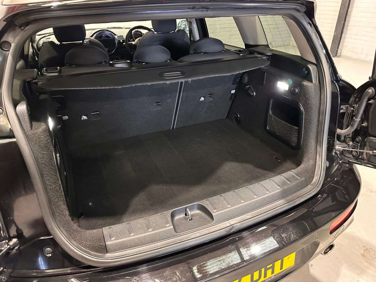 2017 MINI CLUBMAN 2017 MINI CLUBMAN