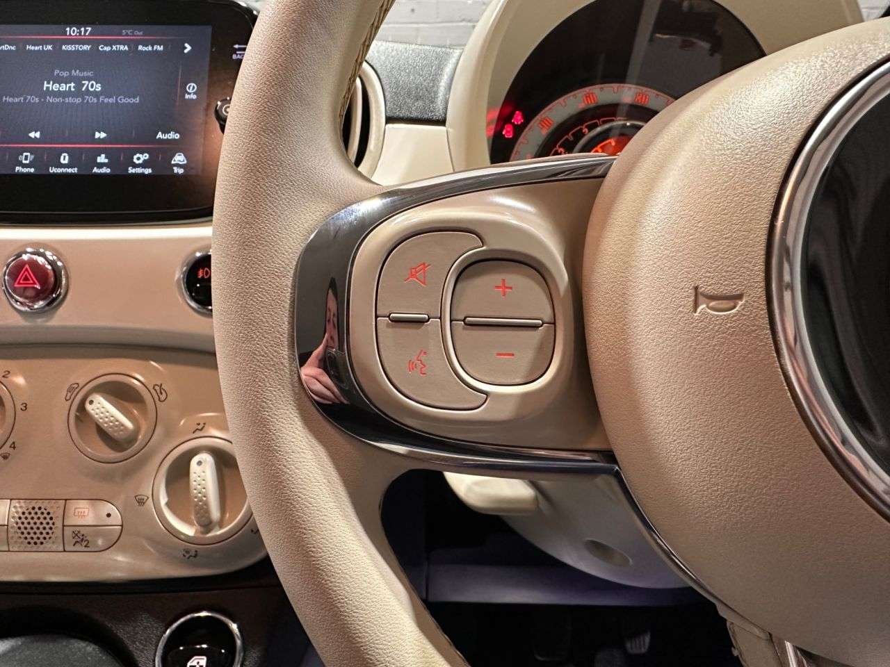 2020 FIAT 500 2020 FIAT 500