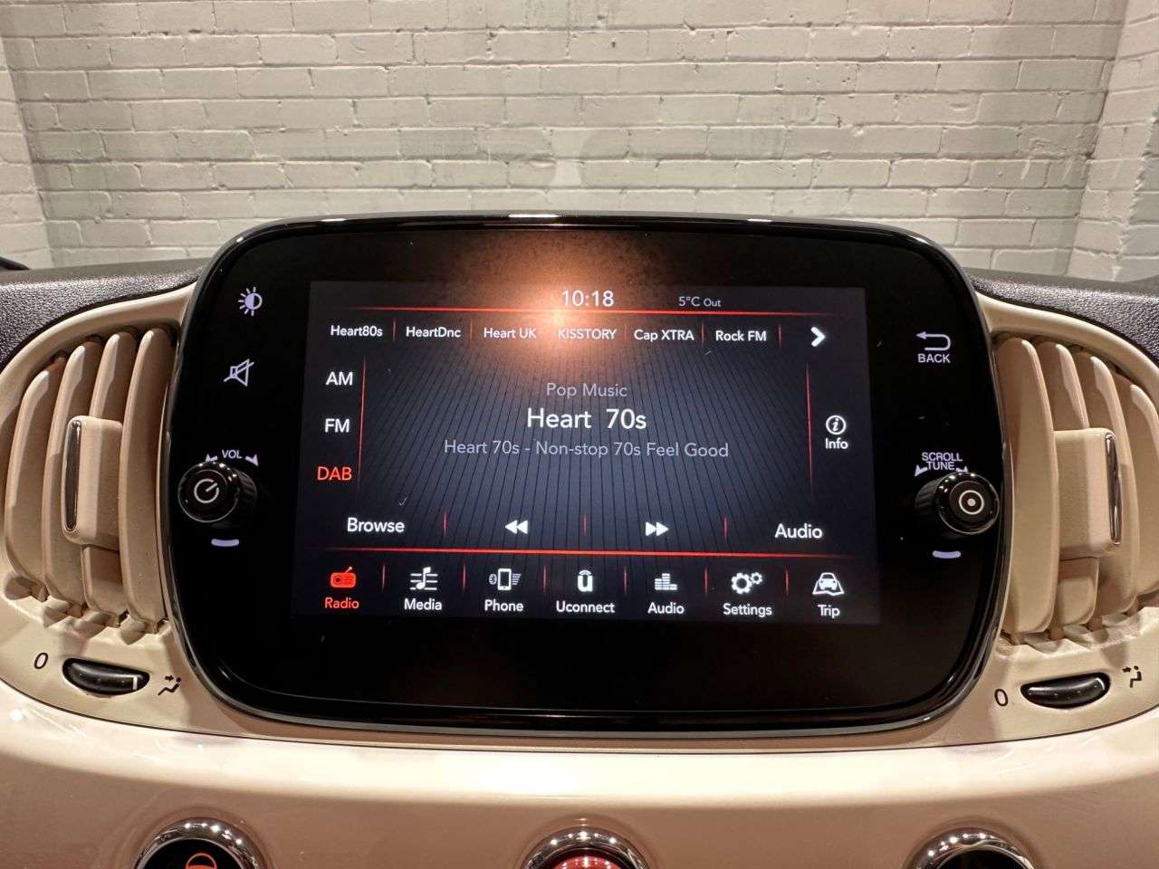 2020 FIAT 500 2020 FIAT 500