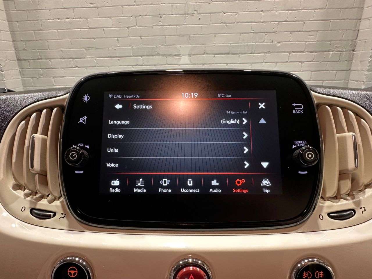 2020 FIAT 500 2020 FIAT 500