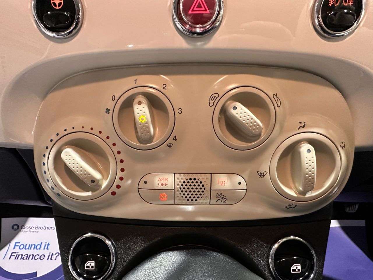 2020 FIAT 500 2020 FIAT 500