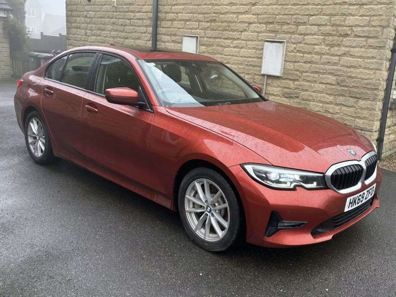 A 2019 BMW 3 SERIES 2.0 330e 12kWh SE Pro Saloon 4dr Petrol Plug-in Hybrid Auto Euro 6 (s/s) (2 A 2019 BMW 3 SERIES 2.0 330e 12kWh SE Pro Saloon 4dr Petrol Plug-in Hybrid Auto Euro 6 (s/s) (2