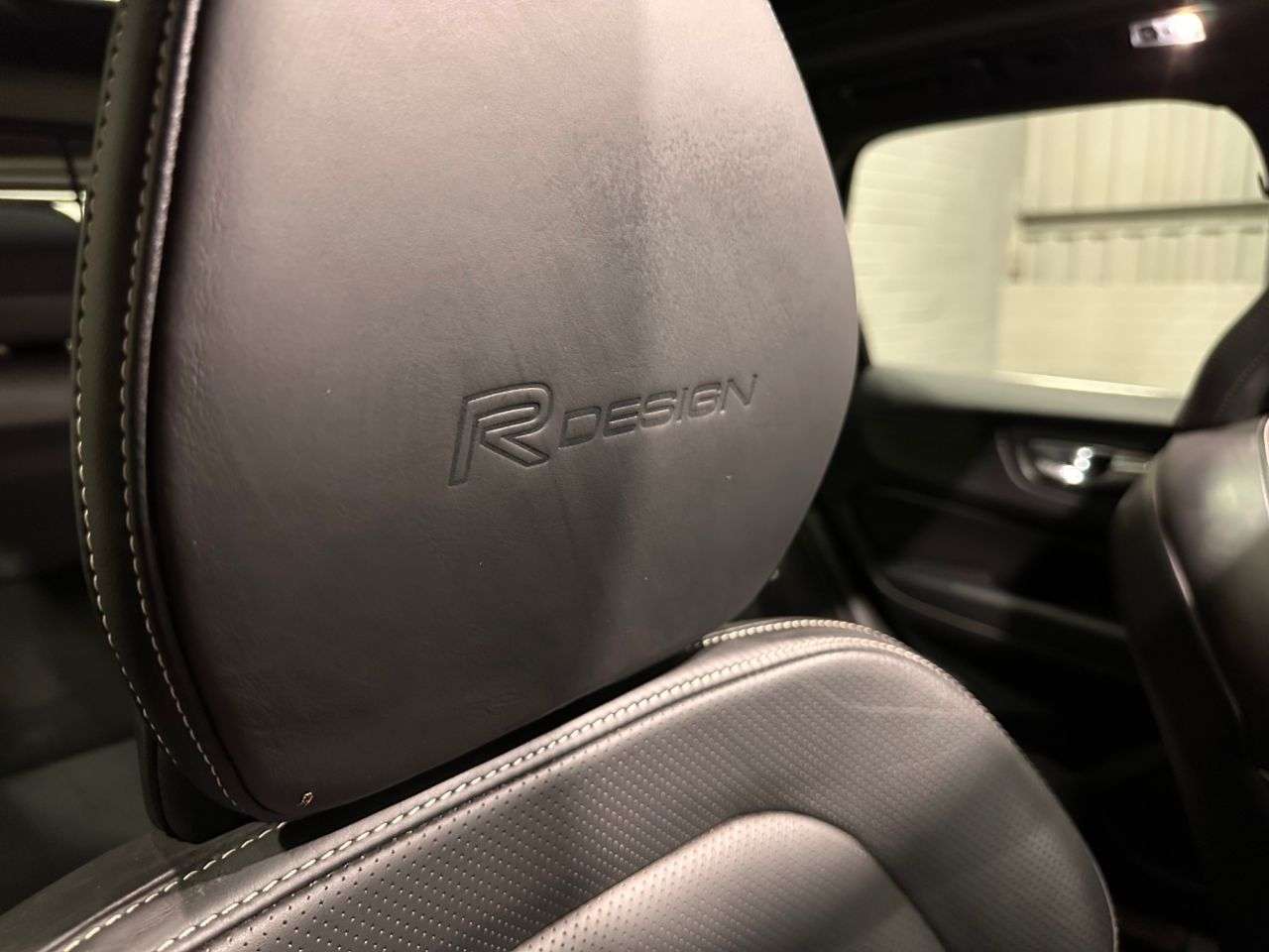 2019 VOLVO XC60 2019 VOLVO XC60