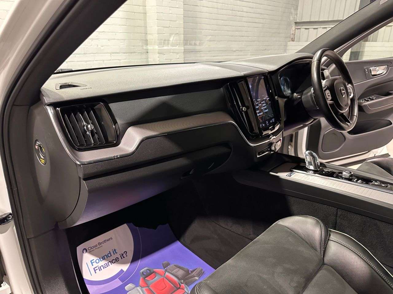 2019 VOLVO XC60 2019 VOLVO XC60