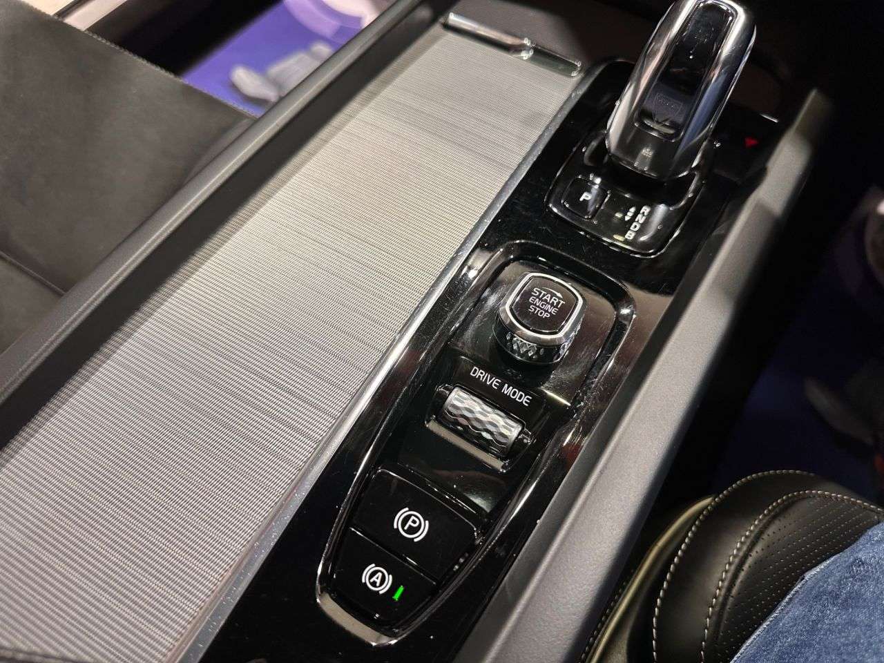 2019 VOLVO XC60 2019 VOLVO XC60