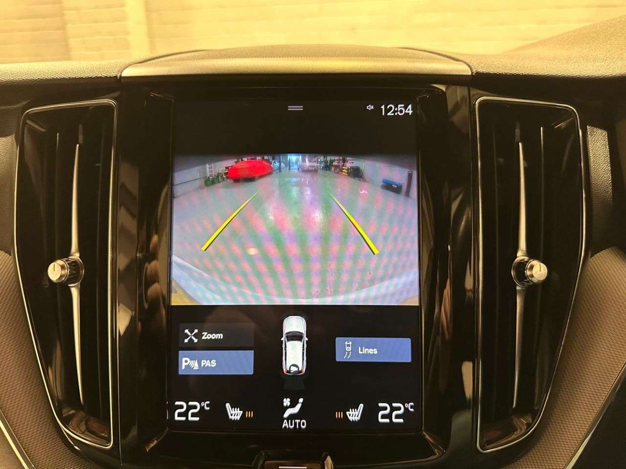 2019 VOLVO XC60 2019 VOLVO XC60