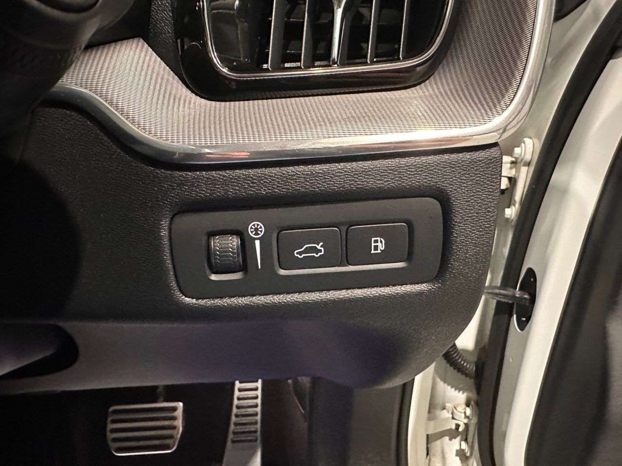 2019 VOLVO XC60 2019 VOLVO XC60