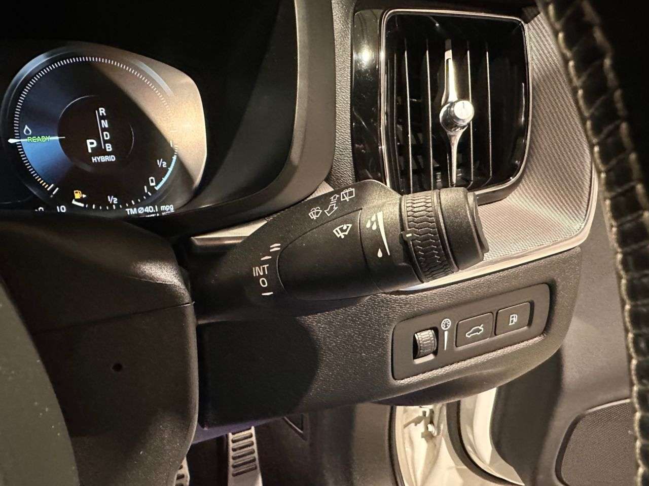 2019 VOLVO XC60 2019 VOLVO XC60