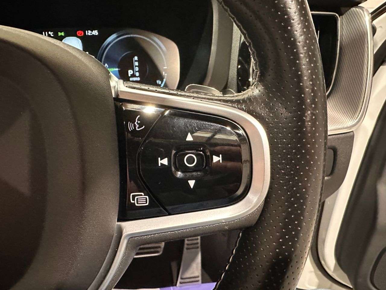 2019 VOLVO XC60 2019 VOLVO XC60