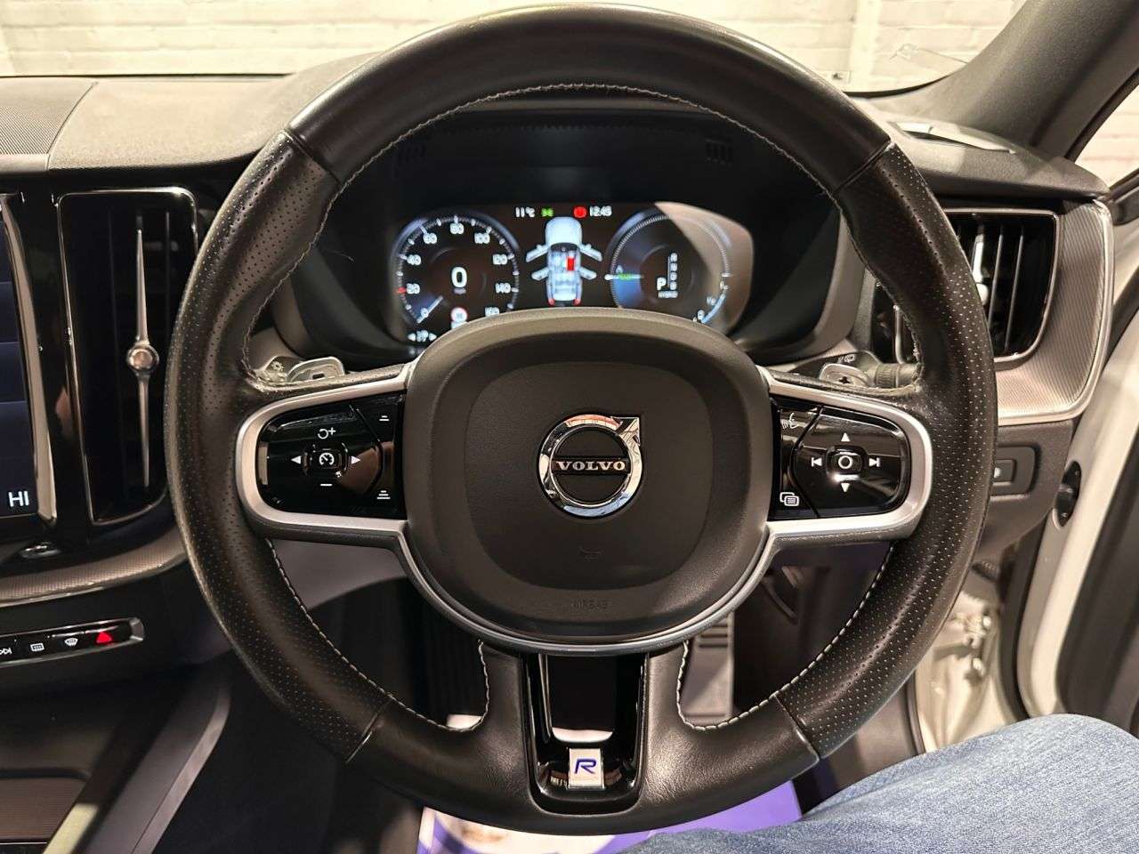 2019 VOLVO XC60 2019 VOLVO XC60