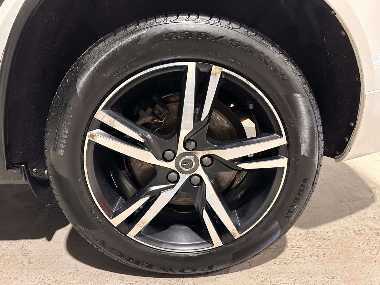 2019 VOLVO XC60 2019 VOLVO XC60