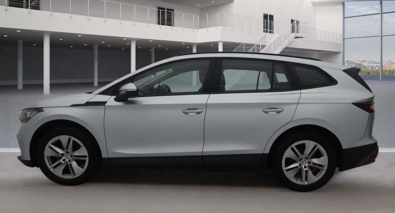 A 2022 SKODA ENYAQ 62kWh 60 SUV 5dr Electric Auto (179 ps) A 2022 SKODA ENYAQ 62kWh 60 SUV 5dr Electric Auto (179 ps)