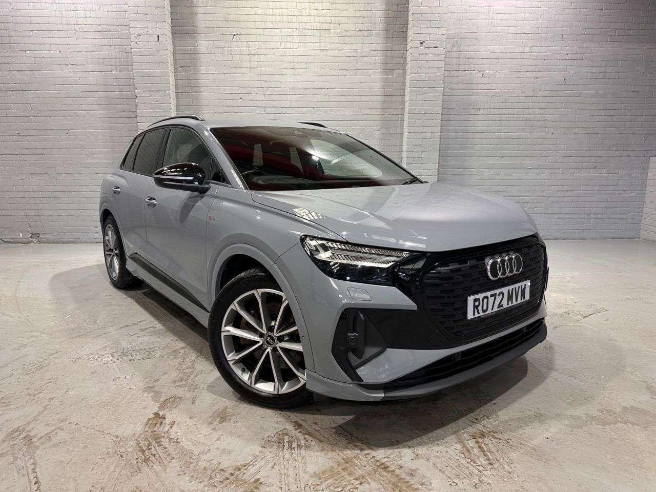A 2022 AUDI Q4 E-TRON 40 Edition 1 SUV 5dr Electric Auto 82kWh (204 ps) A 2022 AUDI Q4 E-TRON 40 Edition 1 SUV 5dr Electric Auto 82kWh (204 ps)