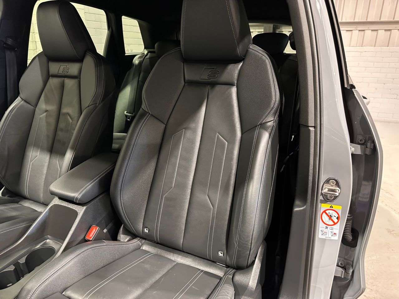 2022 AUDI Q4 E-TRON 2022 AUDI Q4 E-TRON