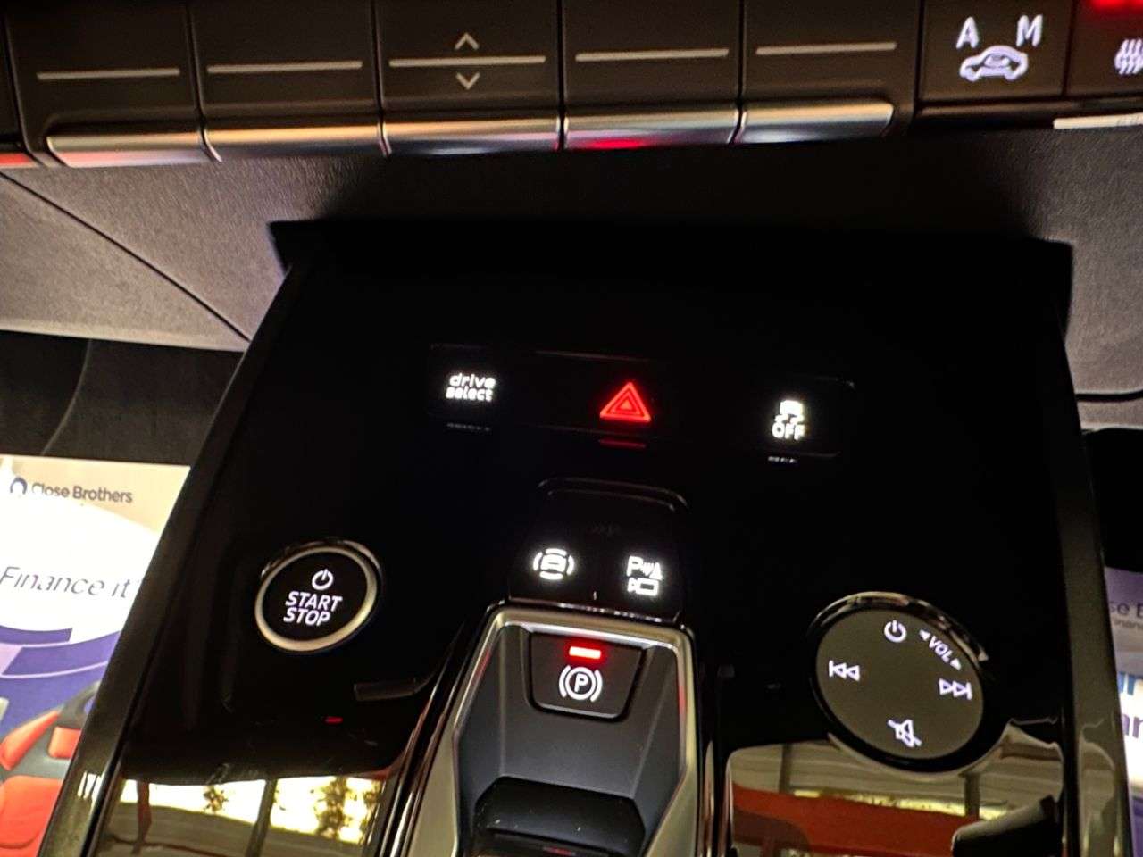 2022 AUDI Q4 E-TRON 2022 AUDI Q4 E-TRON