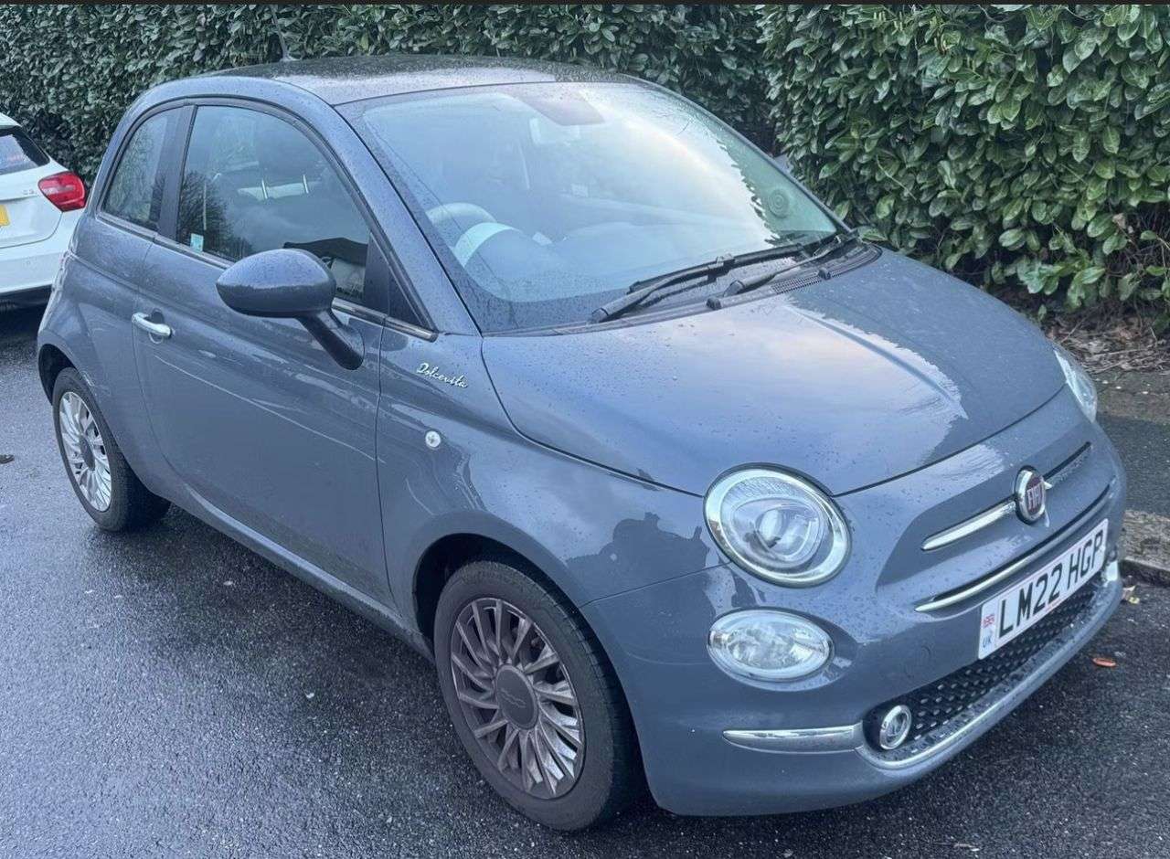 A 2022 FIAT 500 1.0 MHEV Dolcevita Hatchback 3dr Petrol Manual Euro 6 (s/s) (70 bhp) A 2022 FIAT 500 1.0 MHEV Dolcevita Hatchback 3dr Petrol Manual Euro 6 (s/s) (70 bhp)