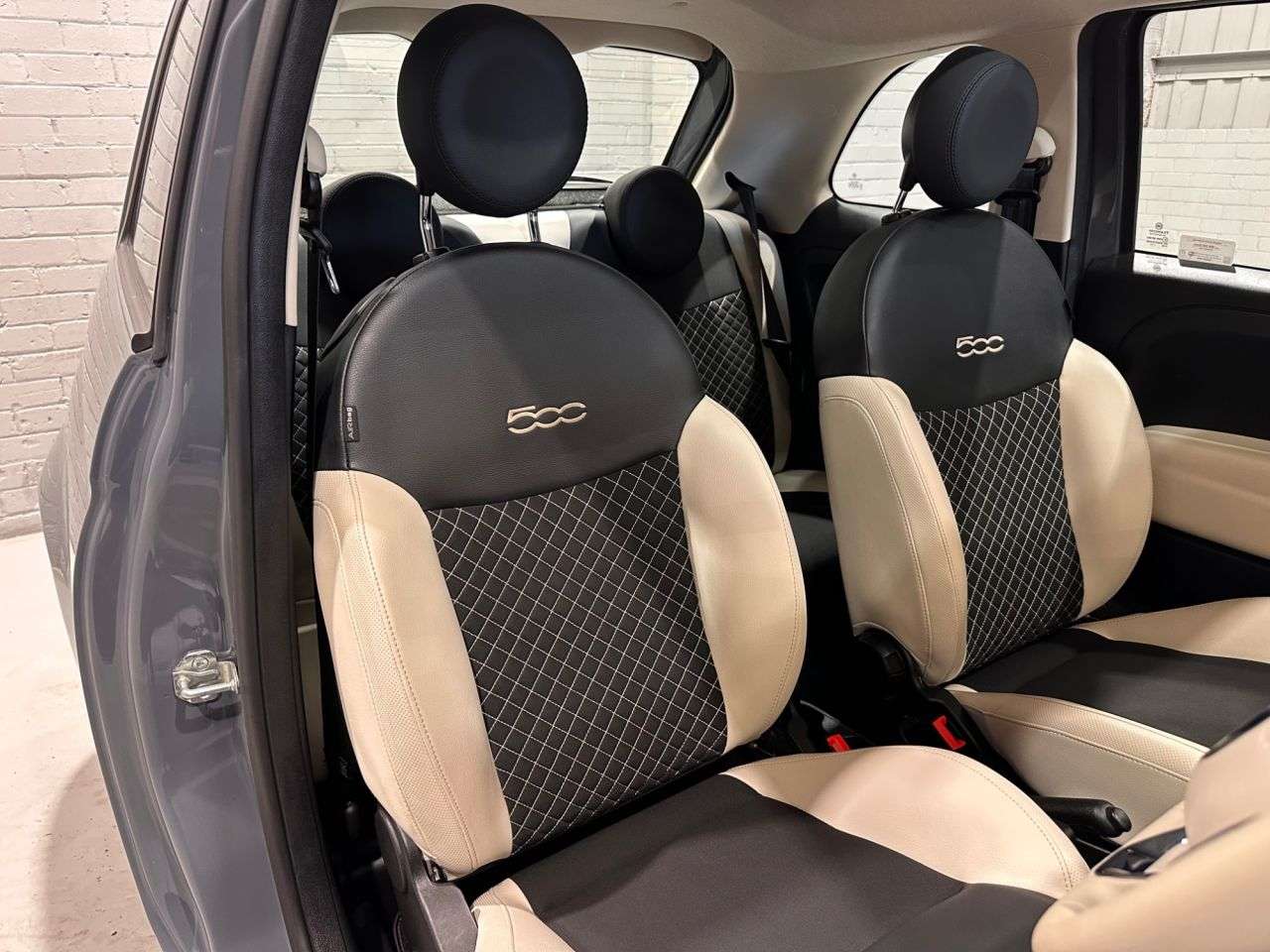 2022 FIAT 500 2022 FIAT 500