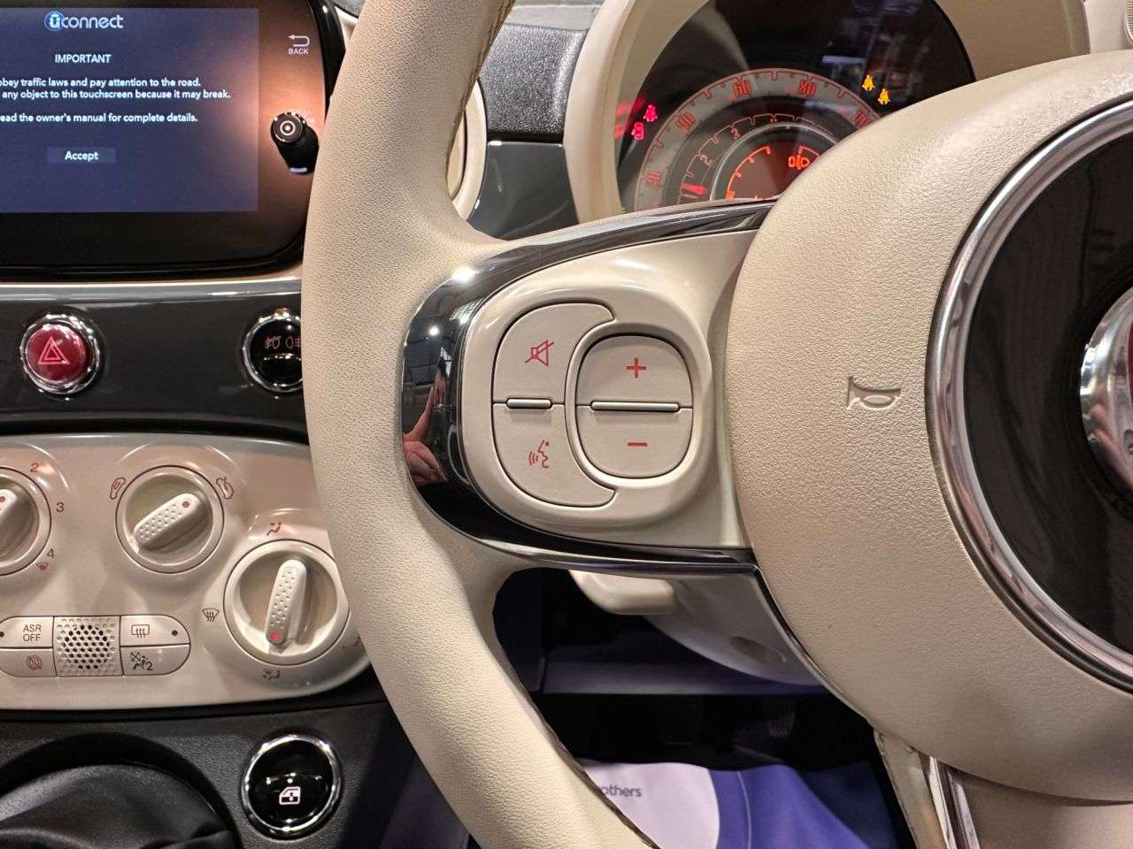 2022 FIAT 500 2022 FIAT 500