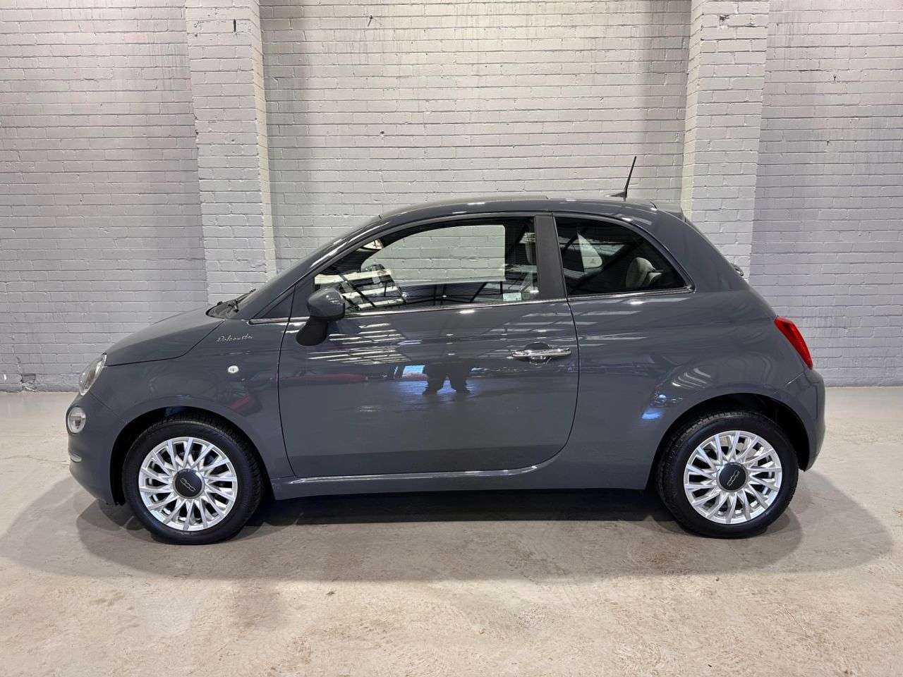 2021 FIAT 500 2021 FIAT 500