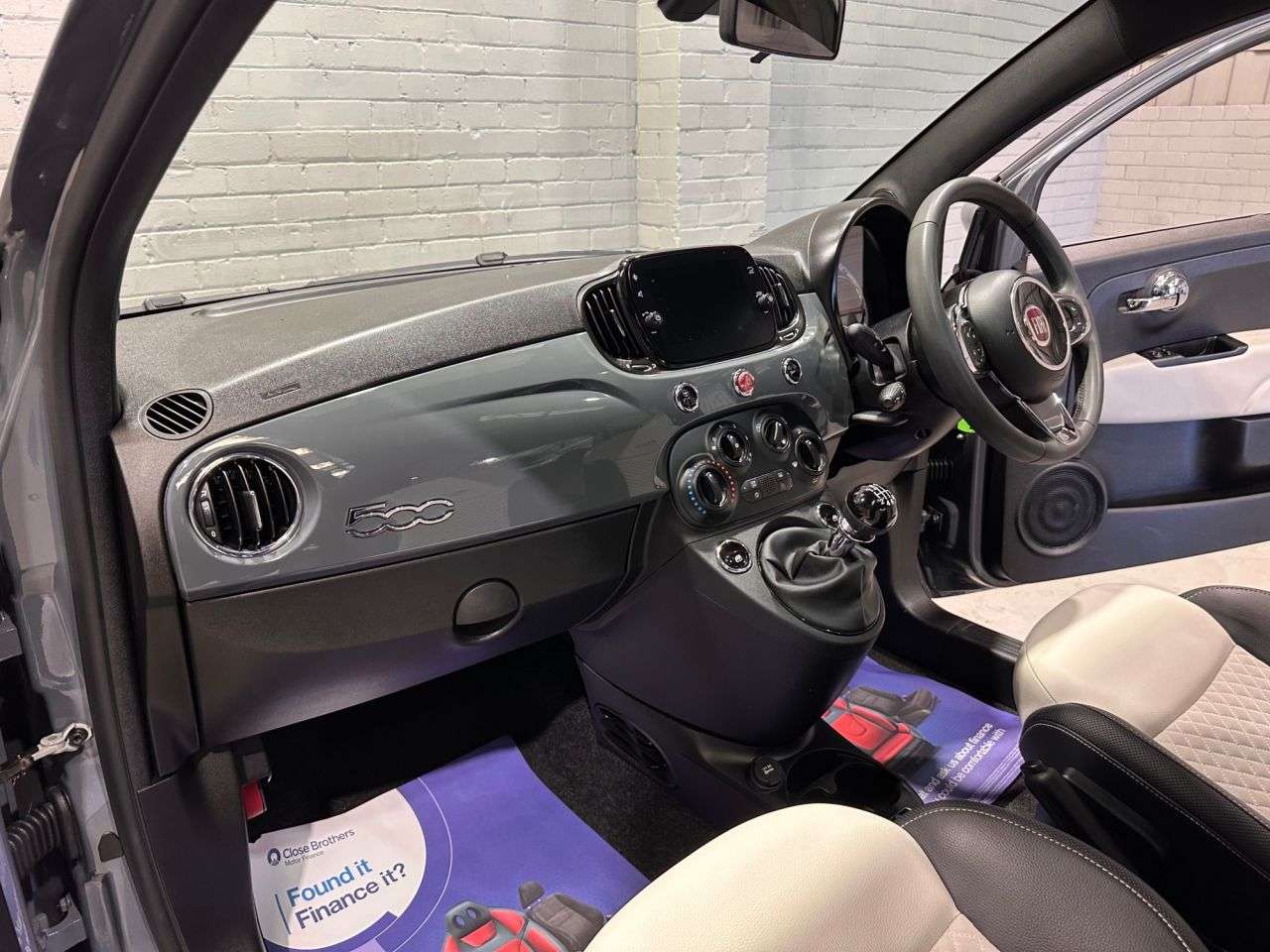 2021 FIAT 500 2021 FIAT 500