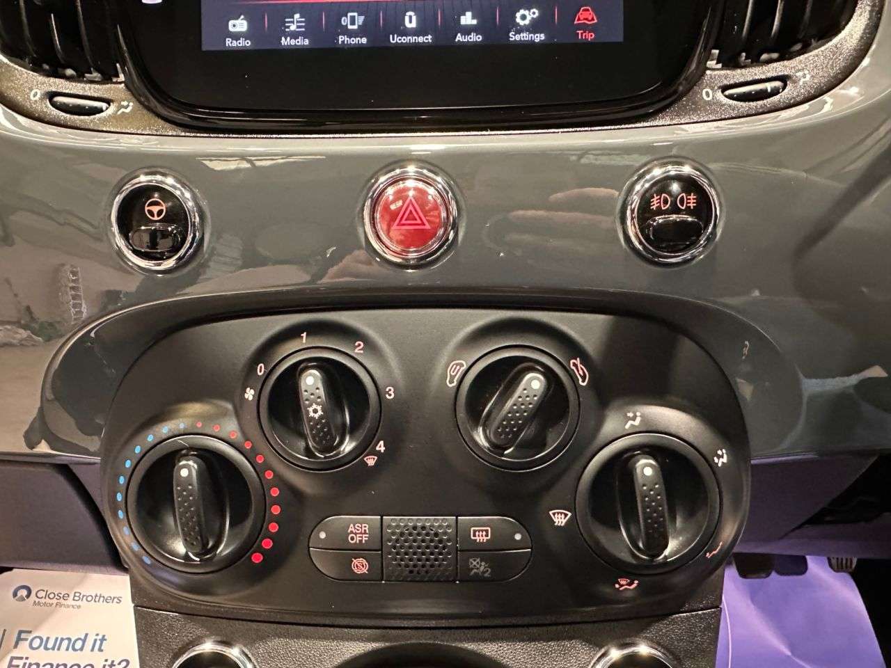 2021 FIAT 500 2021 FIAT 500