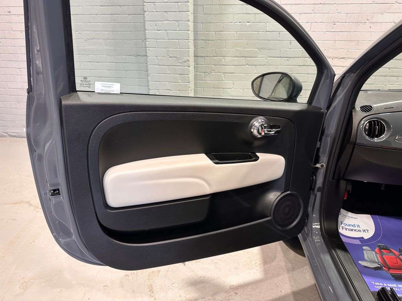 2021 FIAT 500 2021 FIAT 500