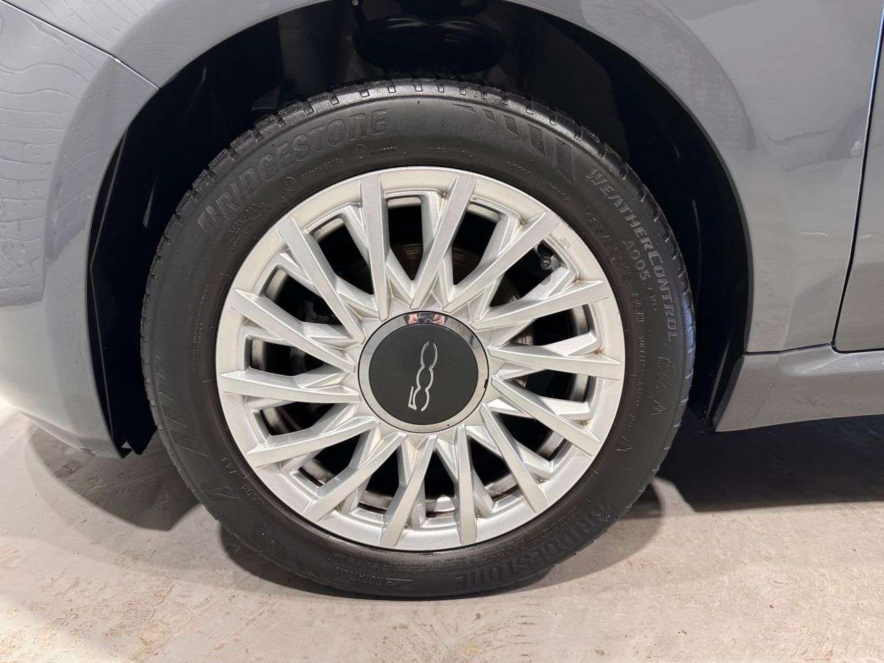 2021 FIAT 500 2021 FIAT 500