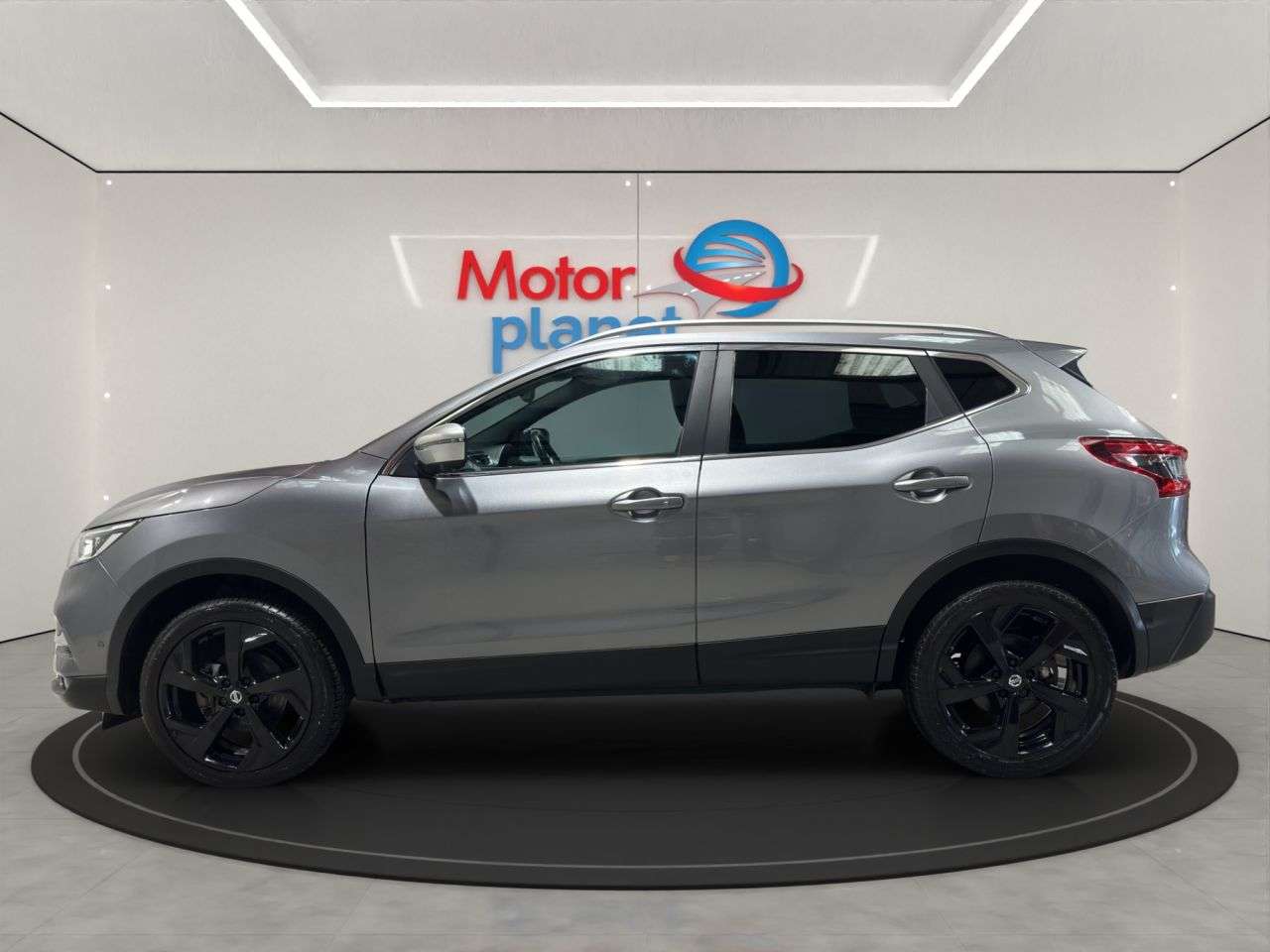 A 2017 NISSAN QASHQAI 1.2 DIG-T Tekna+ SUV 5dr Petrol Manual Euro 6 (s/s) (115 ps) A 2017 NISSAN QASHQAI 1.2 DIG-T Tekna+ SUV 5dr Petrol Manual Euro 6 (s/s) (115 ps)