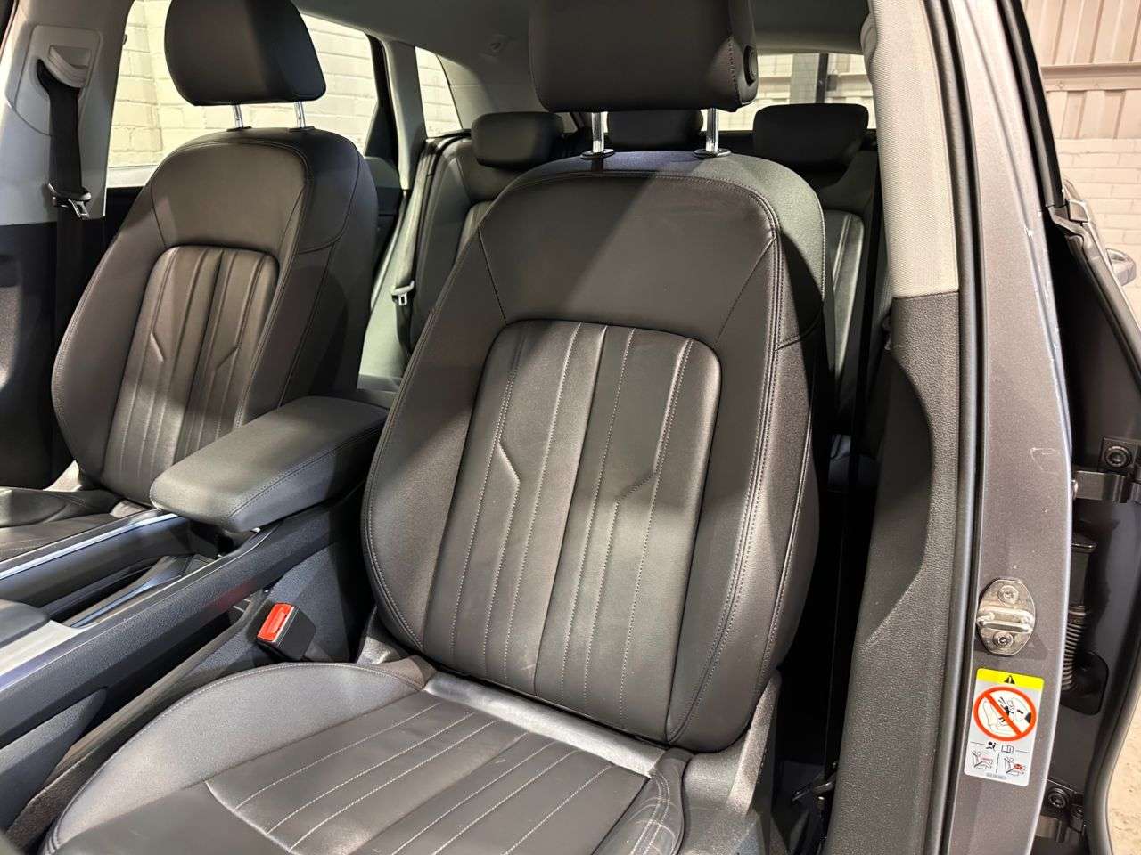 2021 AUDI E-TRON 2021 AUDI E-TRON