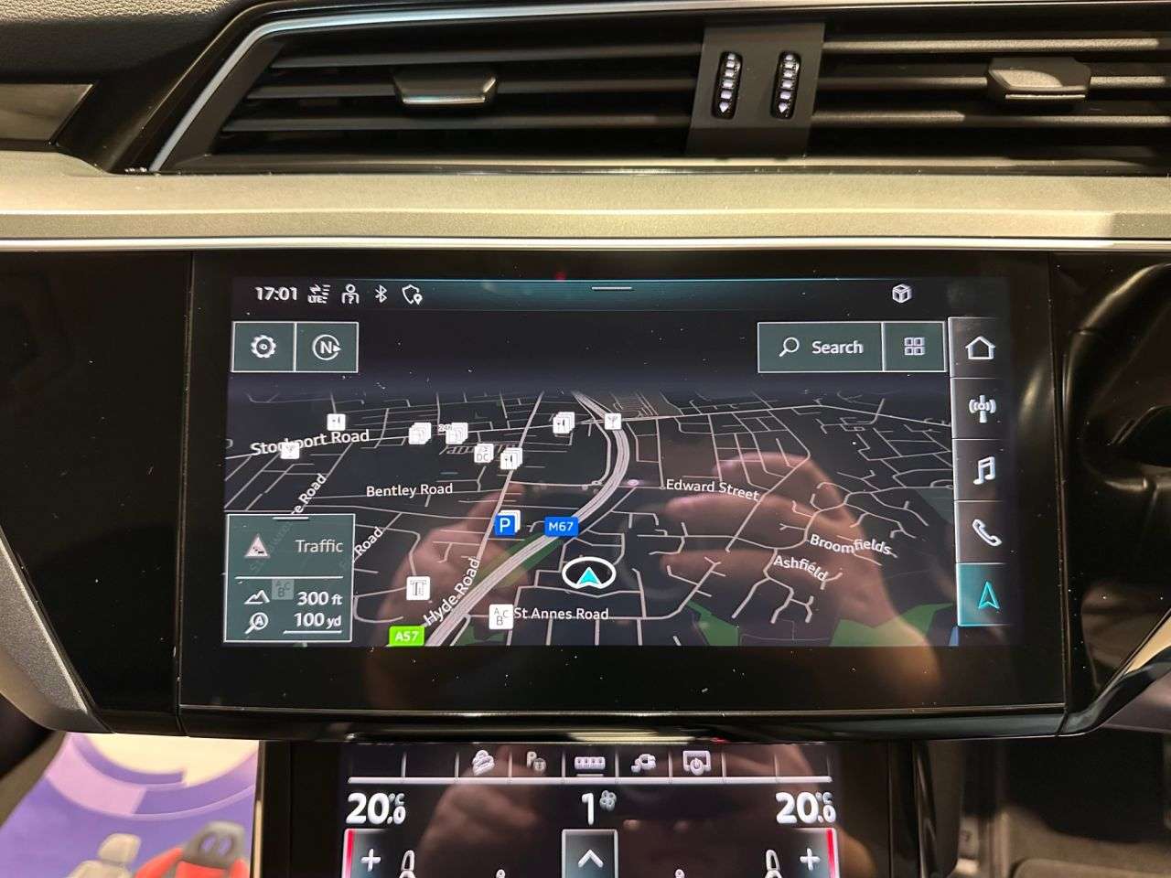 2021 AUDI E-TRON 2021 AUDI E-TRON