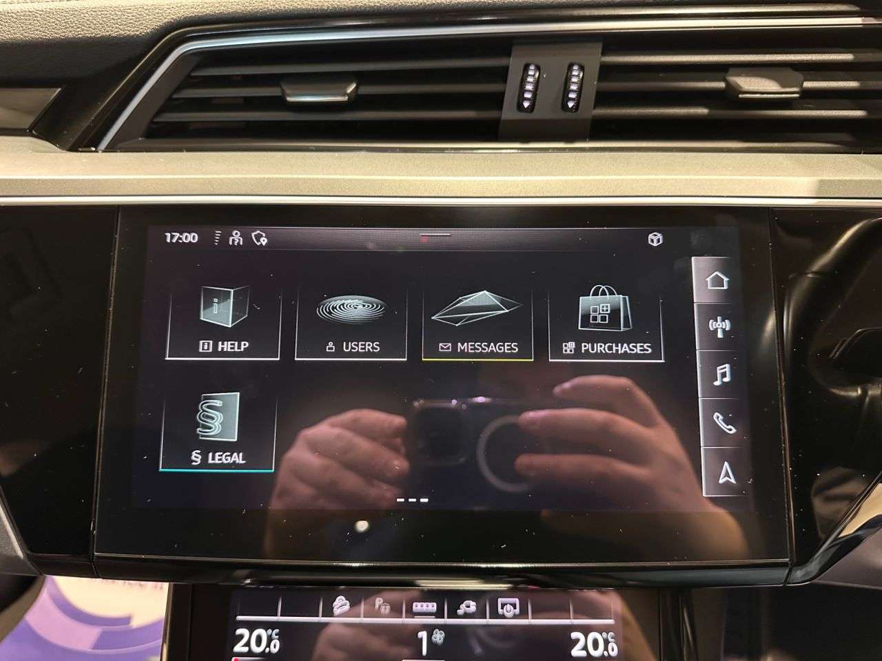 2021 AUDI E-TRON 2021 AUDI E-TRON