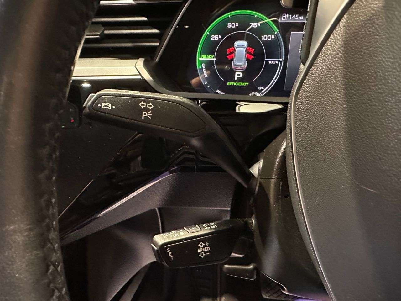 2021 AUDI E-TRON 2021 AUDI E-TRON