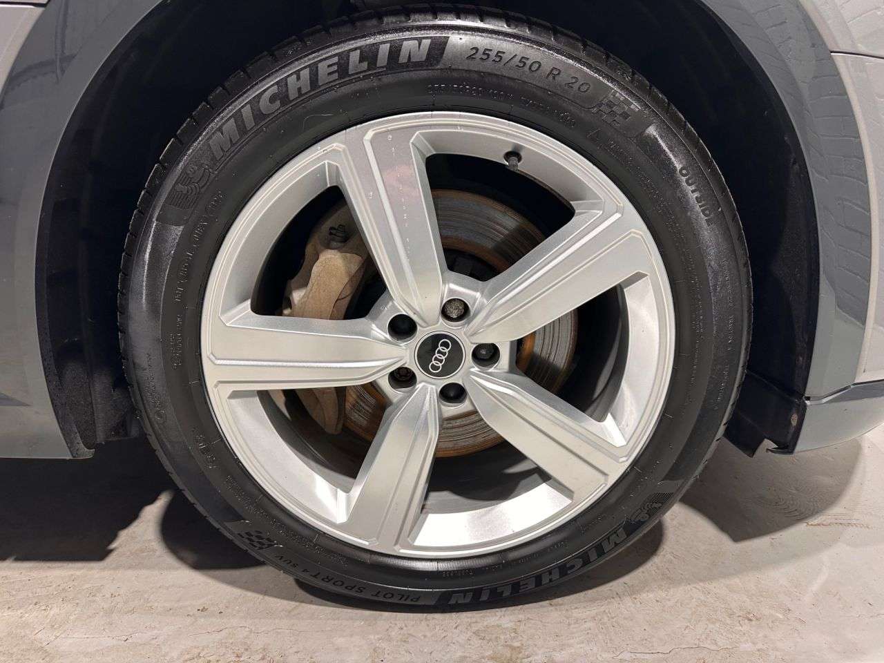 2021 AUDI E-TRON 2021 AUDI E-TRON