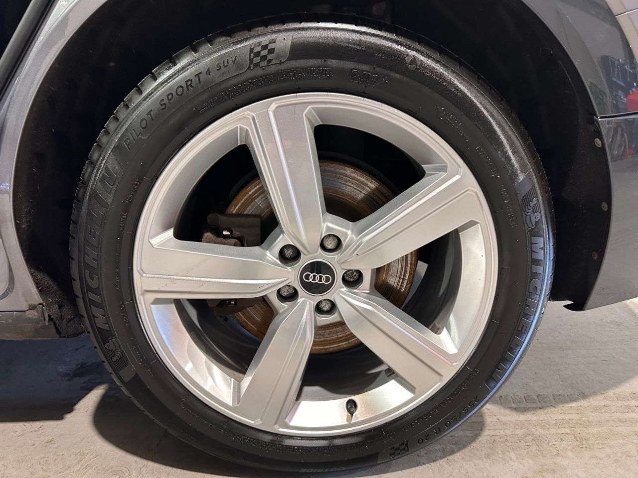 2021 AUDI E-TRON 2021 AUDI E-TRON