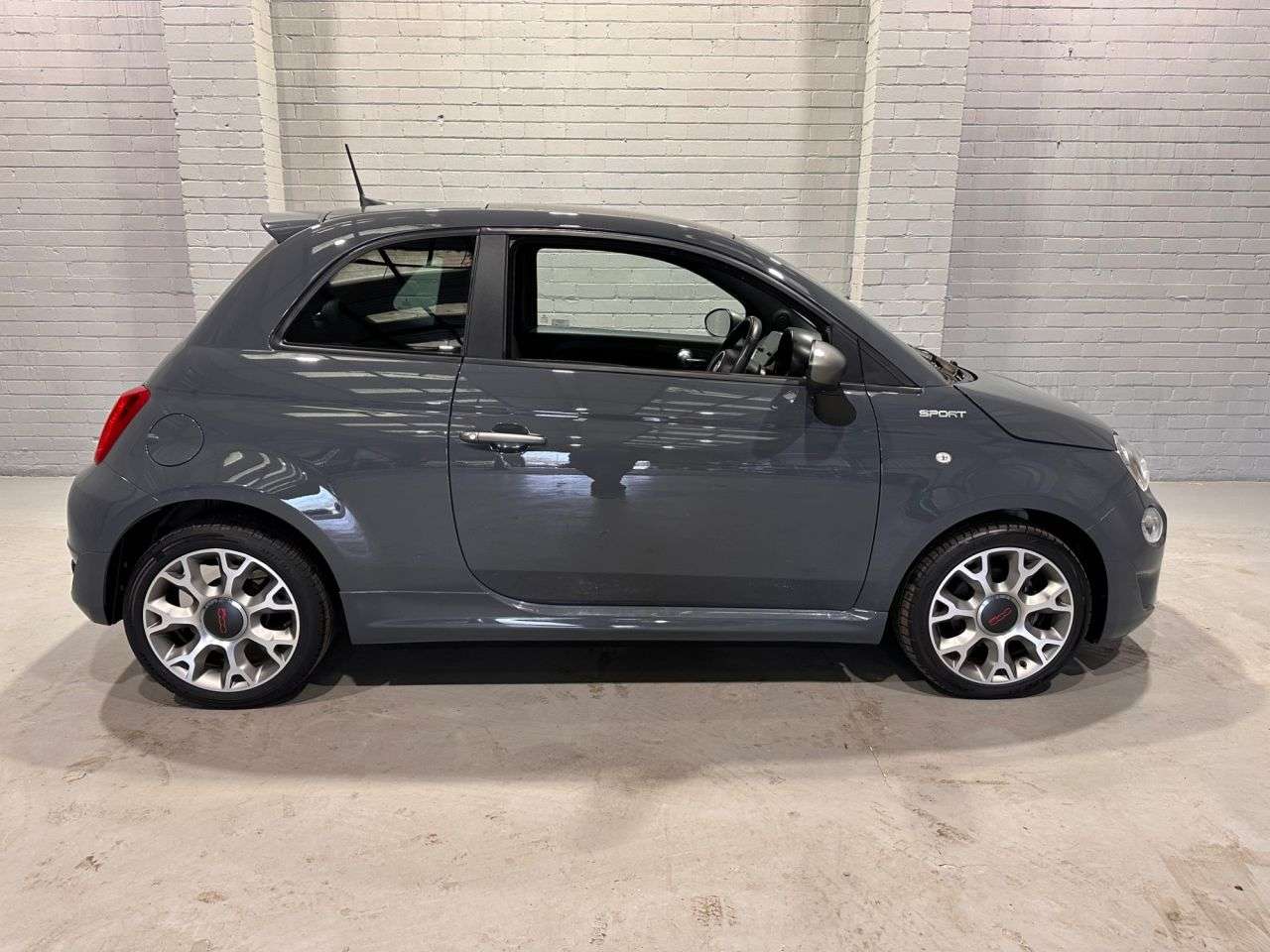2021 FIAT 500 2021 FIAT 500