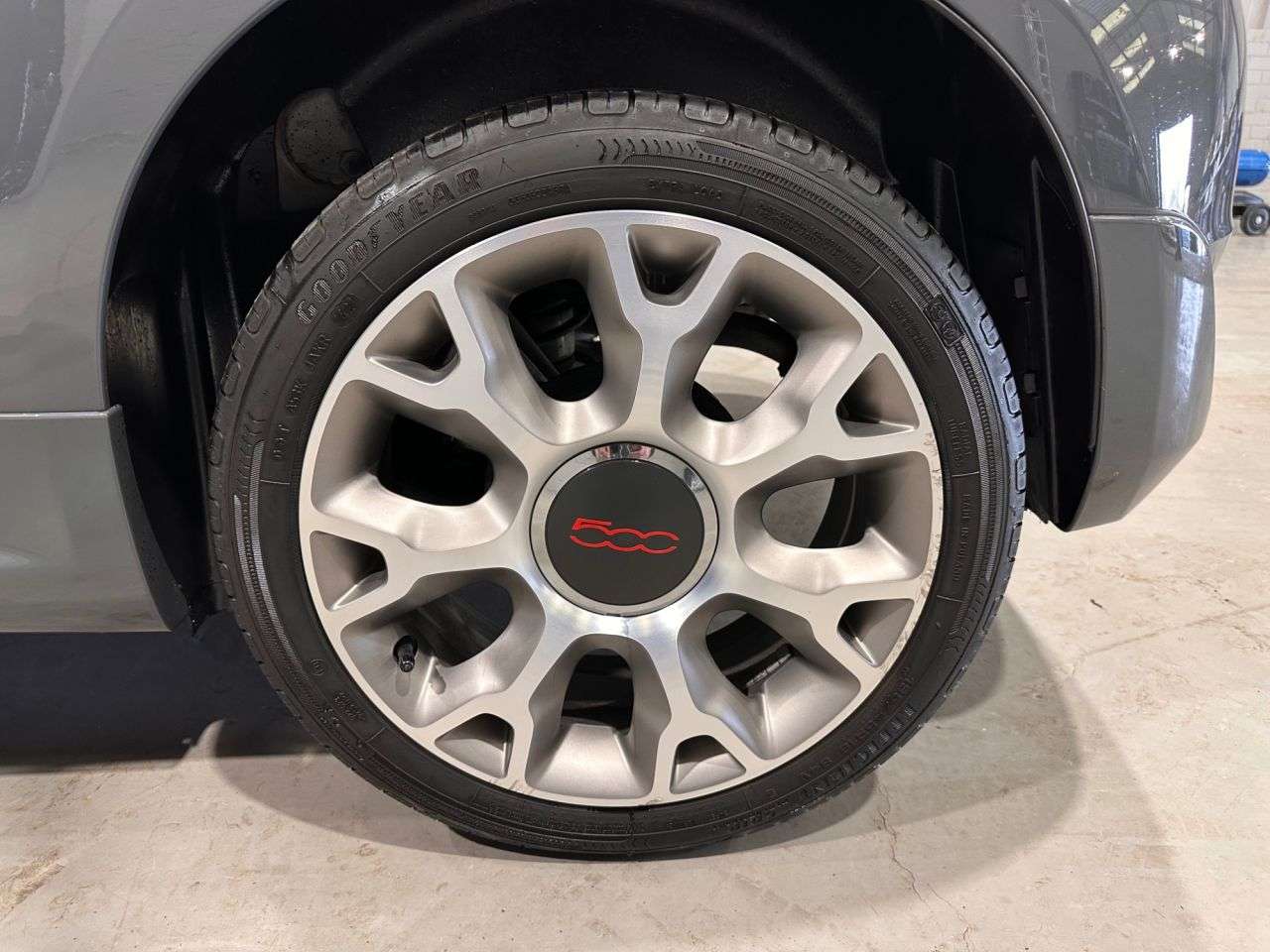 2021 FIAT 500 2021 FIAT 500