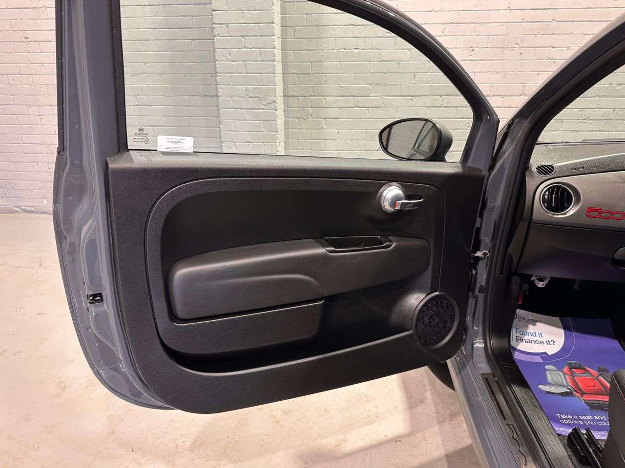 2021 FIAT 500 2021 FIAT 500