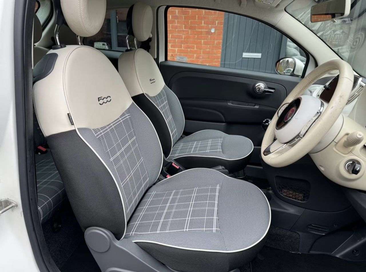 2018 FIAT 500 2018 FIAT 500