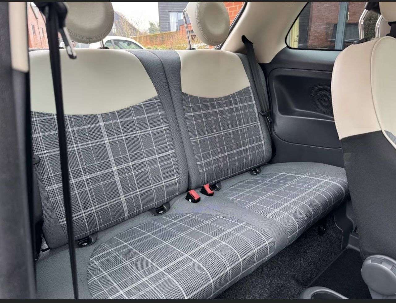 2018 FIAT 500 2018 FIAT 500