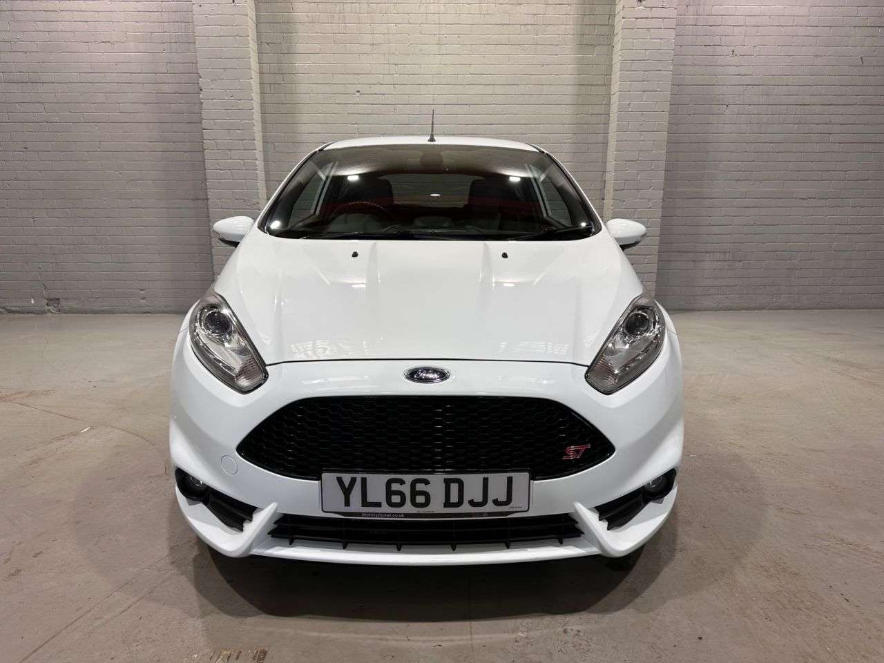 A 2017 FORD FIESTA 1.6T EcoBoost ST-3 Hatchback 3dr Petrol Manual Euro 6 (182 ps) A 2017 FORD FIESTA 1.6T EcoBoost ST-3 Hatchback 3dr Petrol Manual Euro 6 (182 ps)