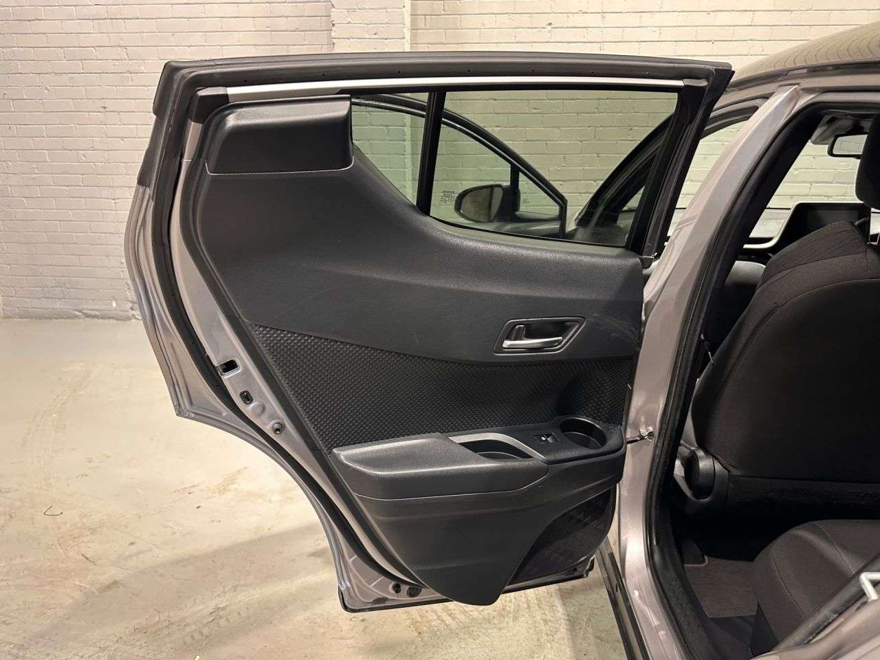 2018 TOYOTA C-HR 2018 TOYOTA C-HR