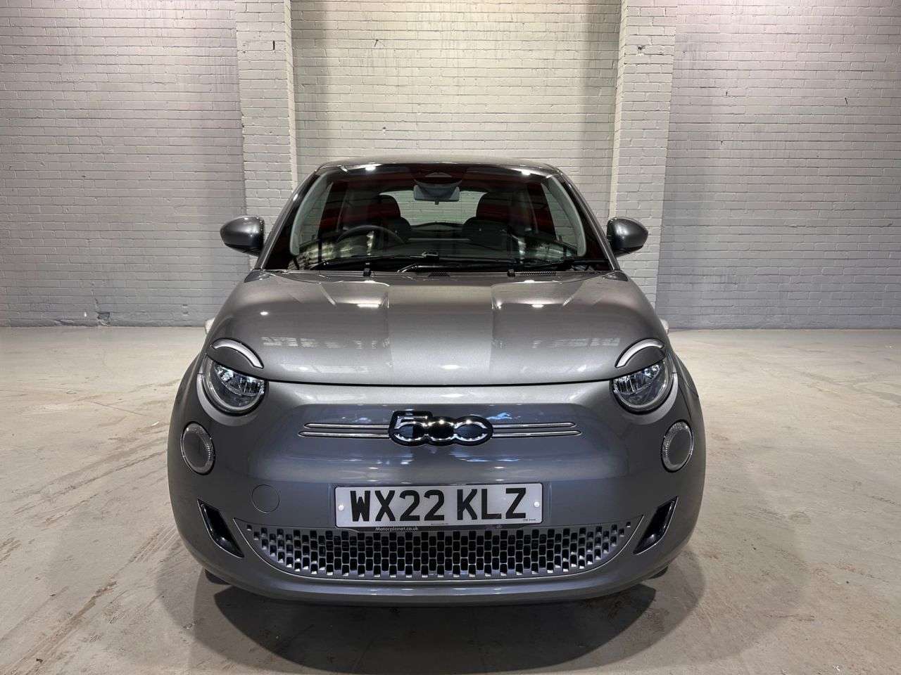 A 2022 FIAT 500E 42kWh Icon Hatchback 3dr Electric Auto (118 ps) A 2022 FIAT 500E 42kWh Icon Hatchback 3dr Electric Auto (118 ps)