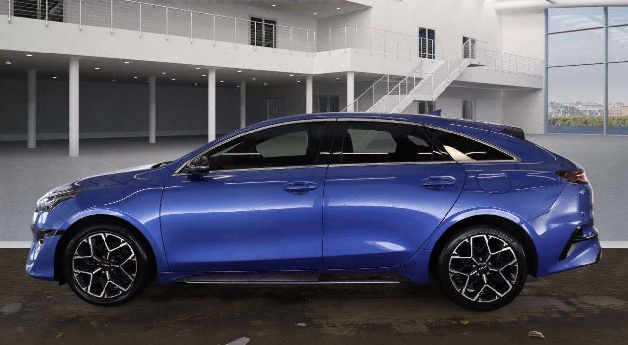 A 2023 KIA PROCEED 1.5 T-GDi GT-Line Shooting Brake 5dr Petrol Manual Euro 6 (s/s) (158 bhp) A 2023 KIA PROCEED 1.5 T-GDi GT-Line Shooting Brake 5dr Petrol Manual Euro 6 (s/s) (158 bhp)