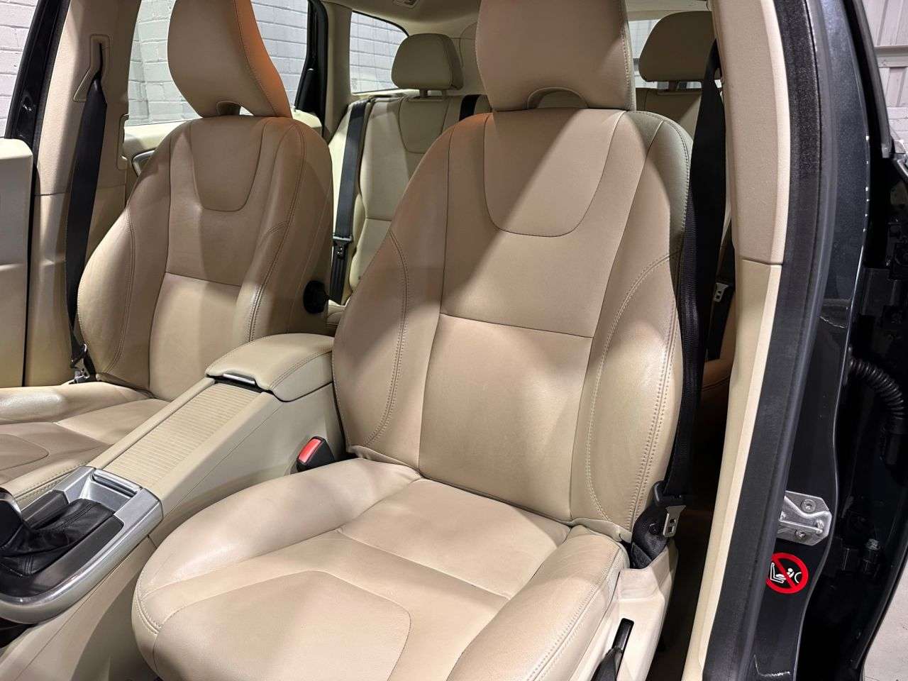 2014 VOLVO XC60 2014 VOLVO XC60