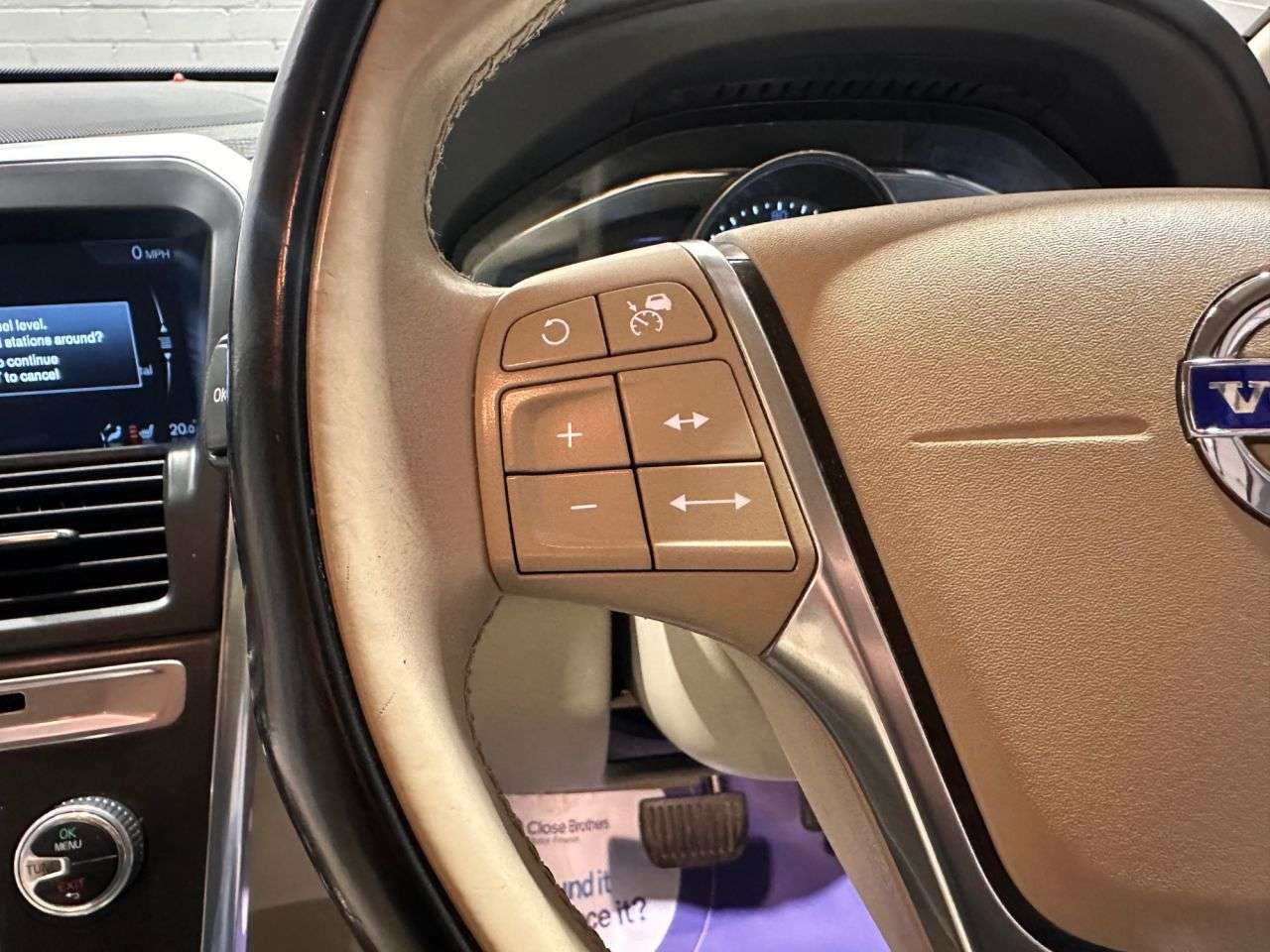 2014 VOLVO XC60 2014 VOLVO XC60