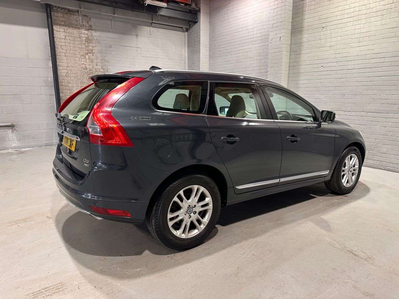 2014 VOLVO XC60 2014 VOLVO XC60