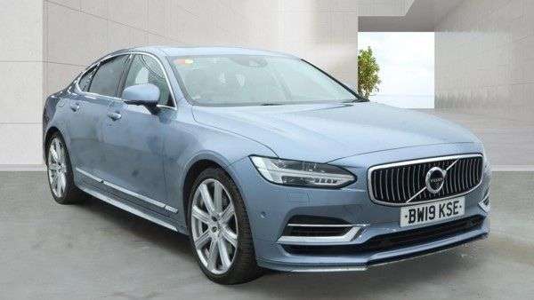A 2019 VOLVO S90 2.0h T8 Twin Engine 10.4kWh Inscription Pro Saloon 4dr Petrol Plug-in Hybri A 2019 VOLVO S90 2.0h T8 Twin Engine 10.4kWh Inscription Pro Saloon 4dr Petrol Plug-in Hybri