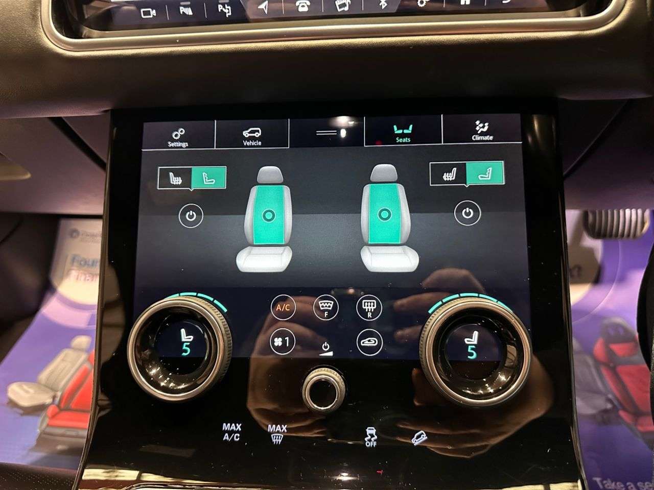 2019 LAND ROVER RANGE ROVER VELAR 2019 LAND ROVER RANGE ROVER VELAR