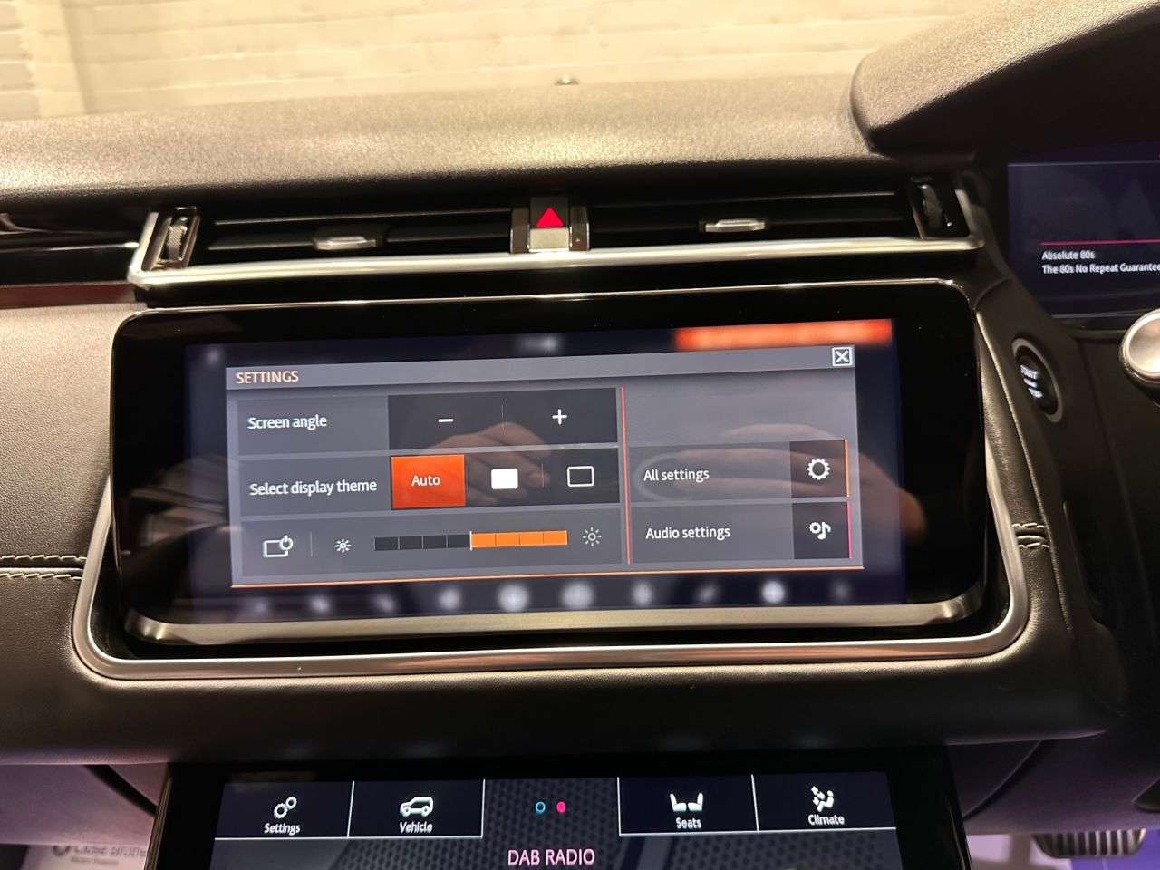 2019 LAND ROVER RANGE ROVER VELAR 2019 LAND ROVER RANGE ROVER VELAR